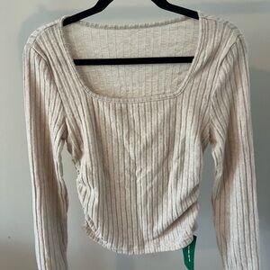 large sinch side top never worn